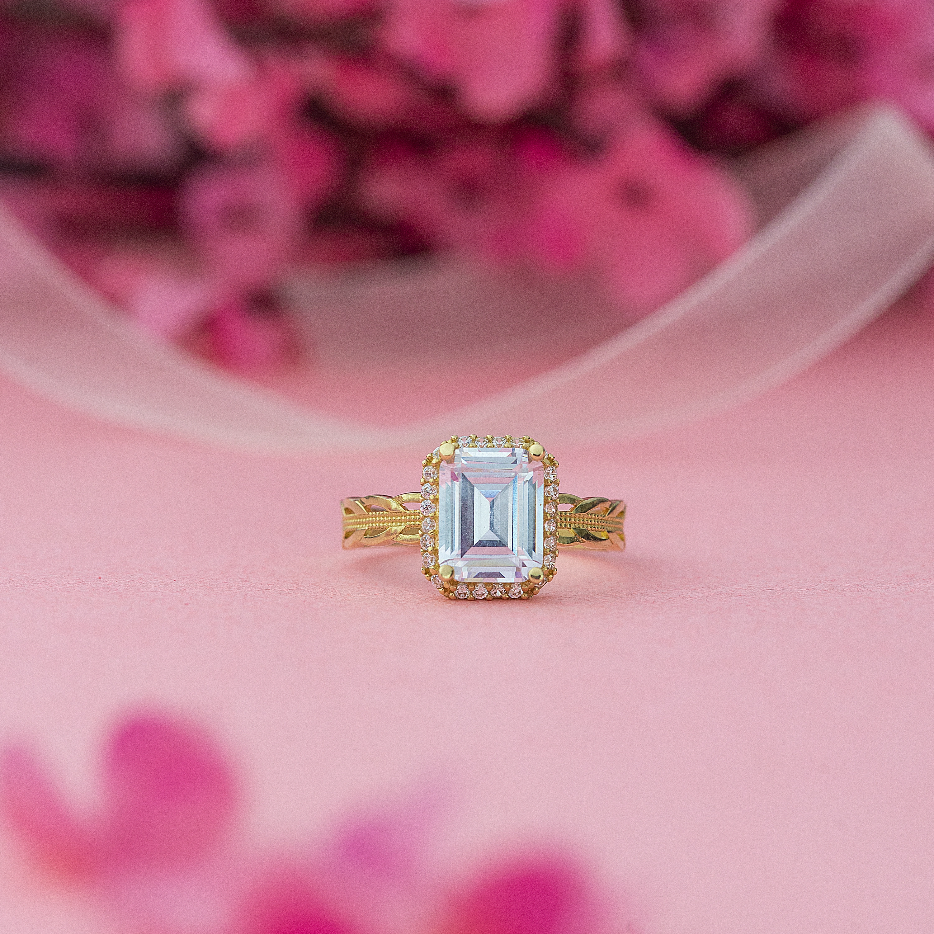 Baget Dikdörtgen Kesim 14 Ayar Altın Yüzük