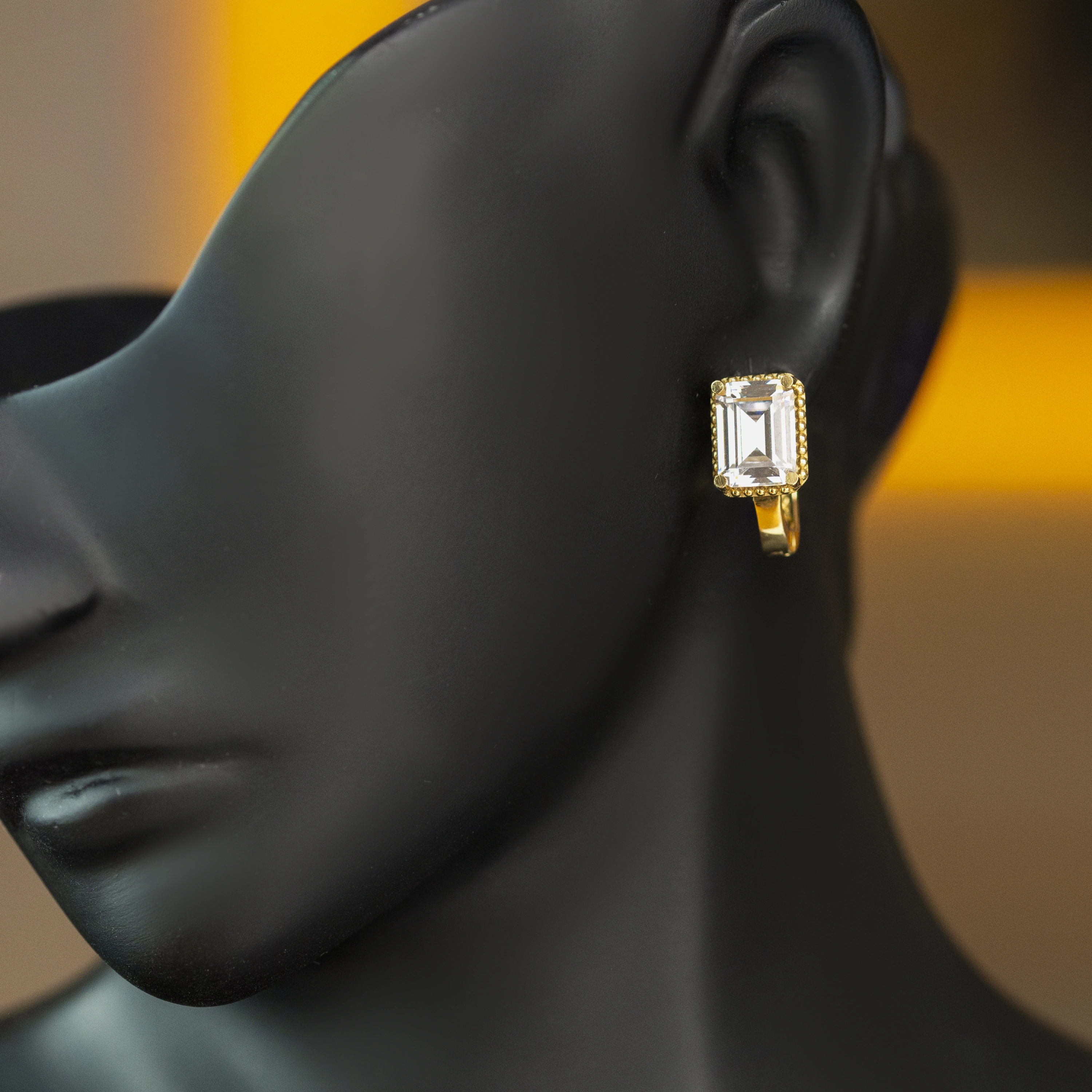 Baget Model 14 Ayar Klipsli Altın Küpe