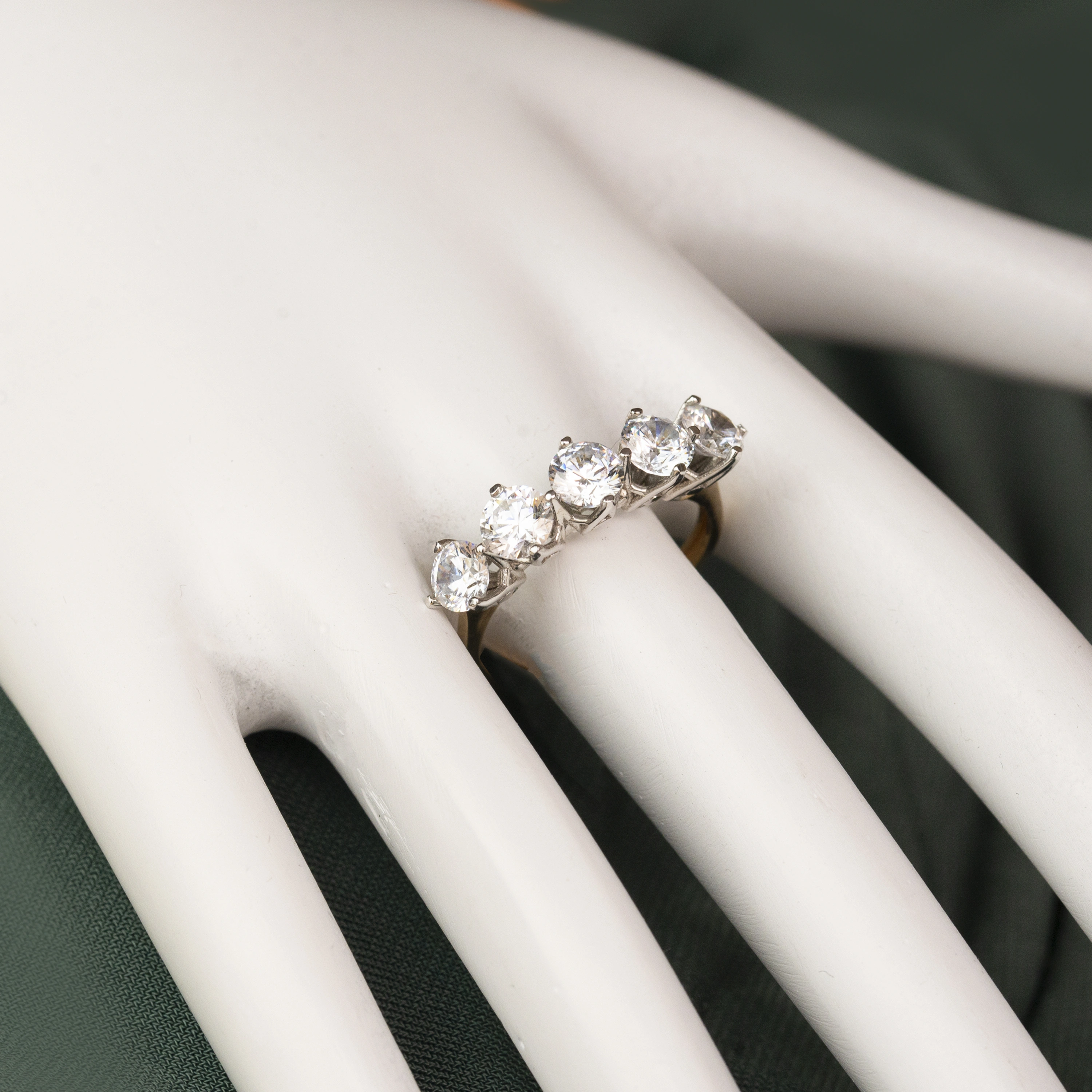 Çift Renkli Beştaş 8 Ayar Altın Yüzük