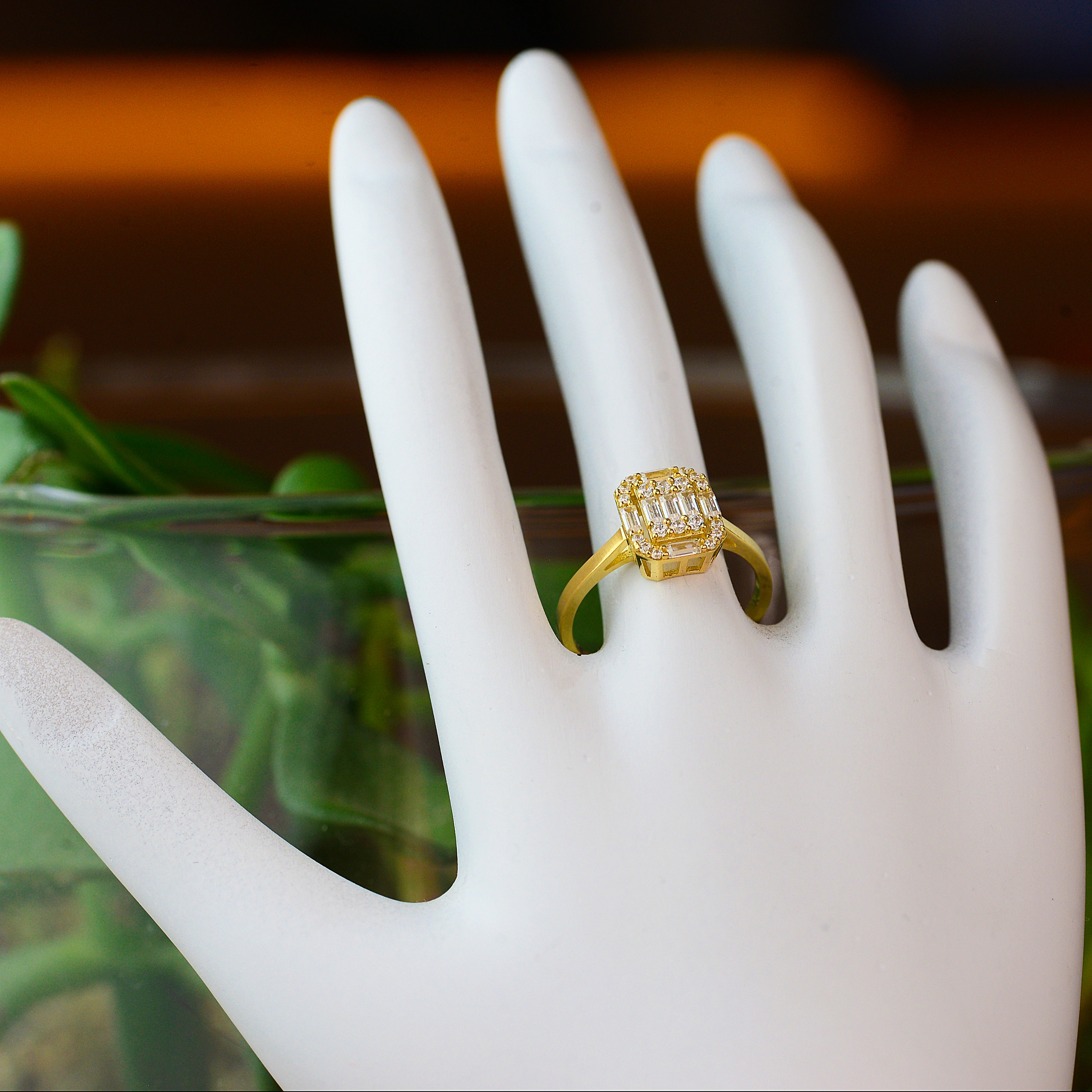 Dikdörtgenn Kesim 14 Ayar Altın Yüzük