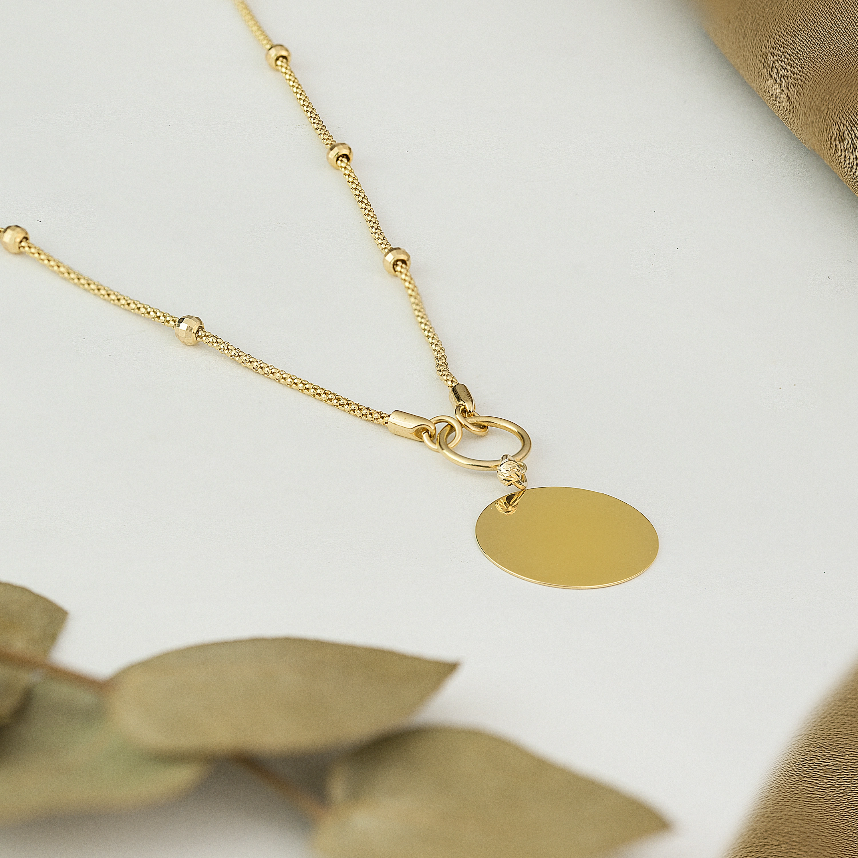 Elips 8 Ayar Altın Kolye