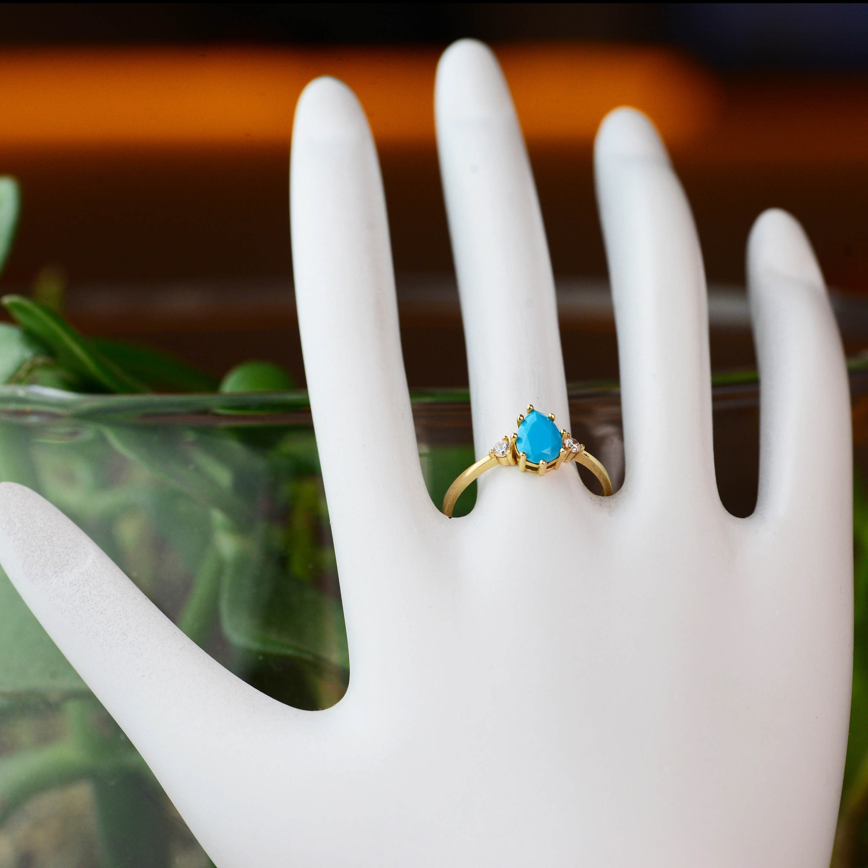 Firuze Taşlı 8 Ayar Altın Yüzük