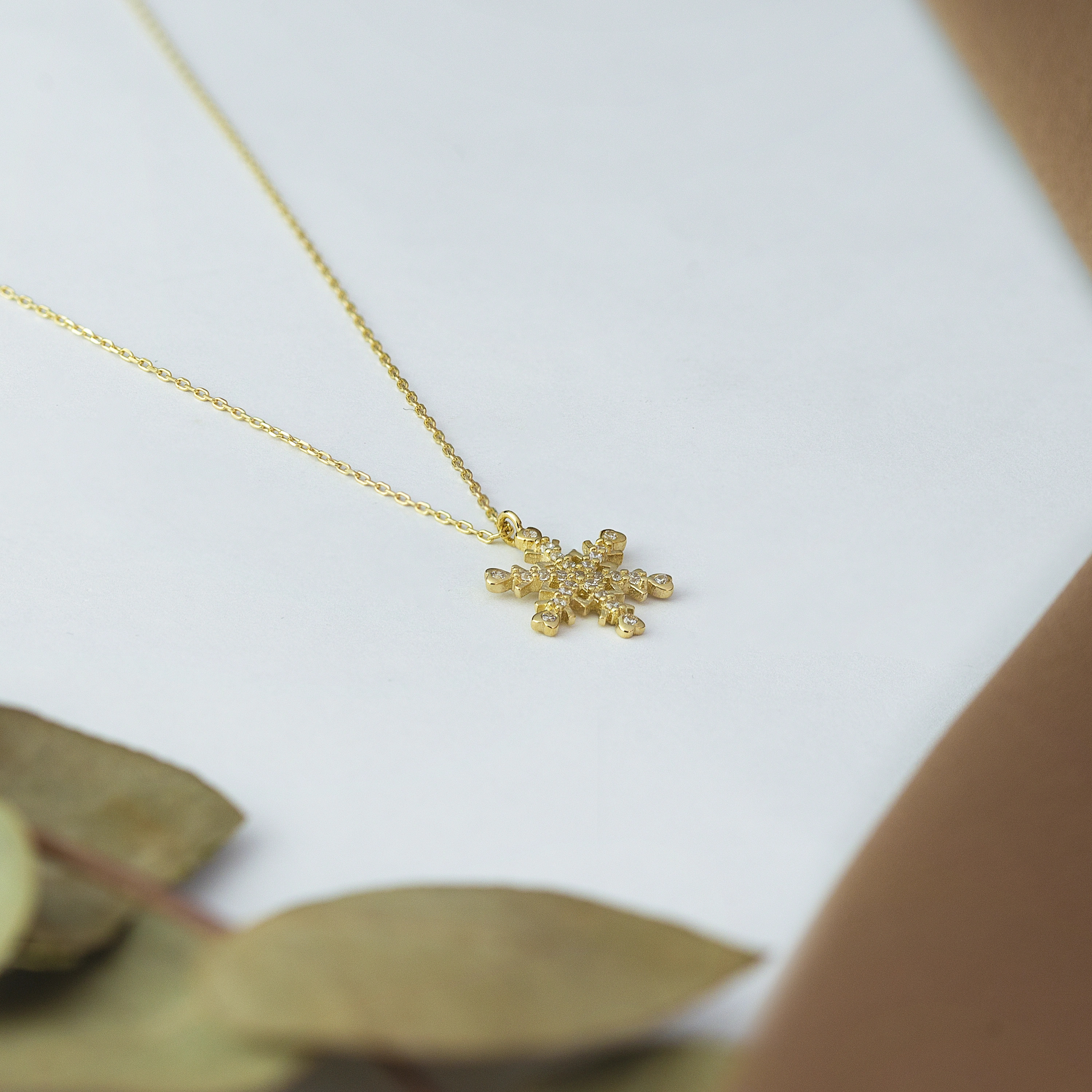 Kar Tanesi 14 Ayar Altın Kolye