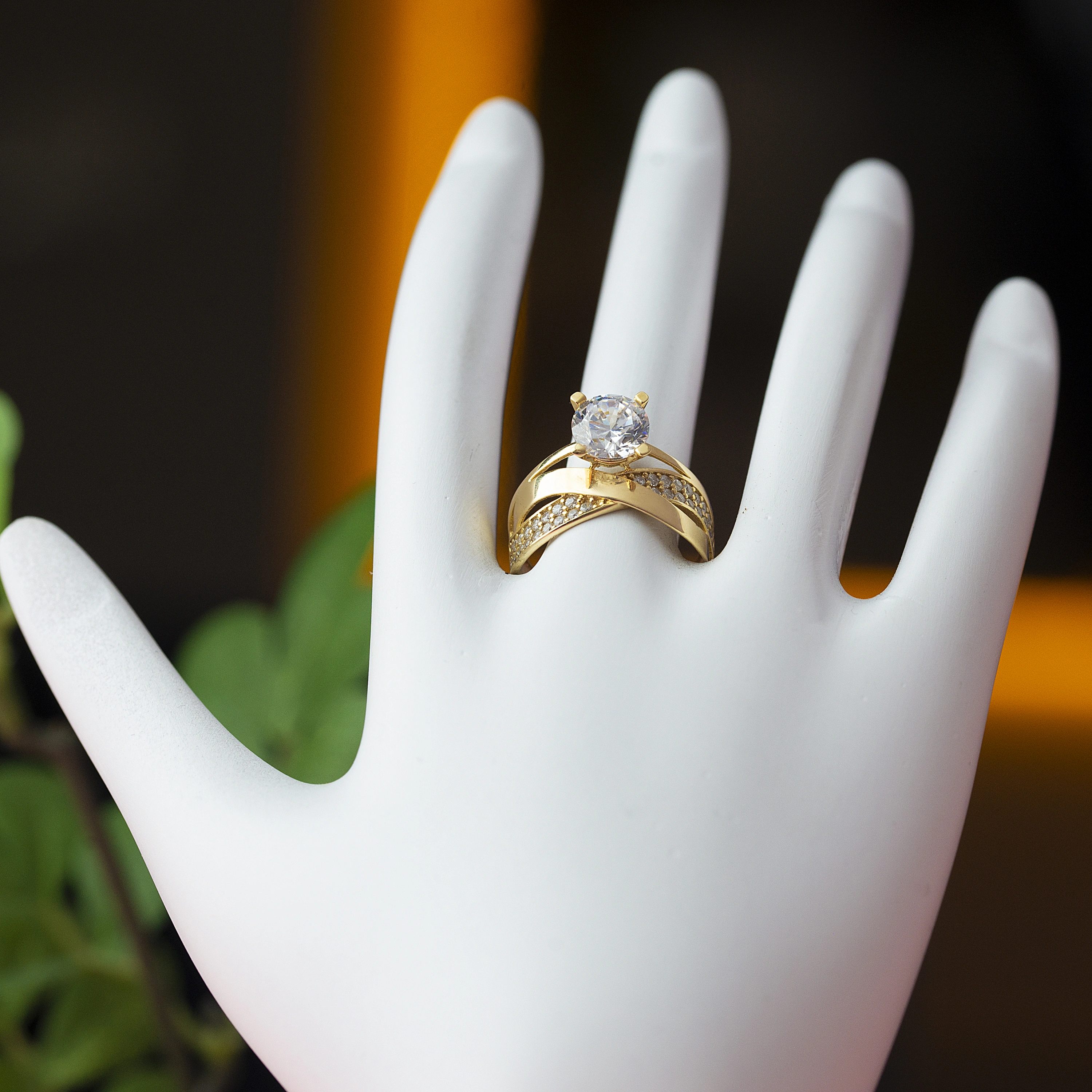 Tektaş Sonsuzluk Kesim 8 Ayar Altın Yüzük