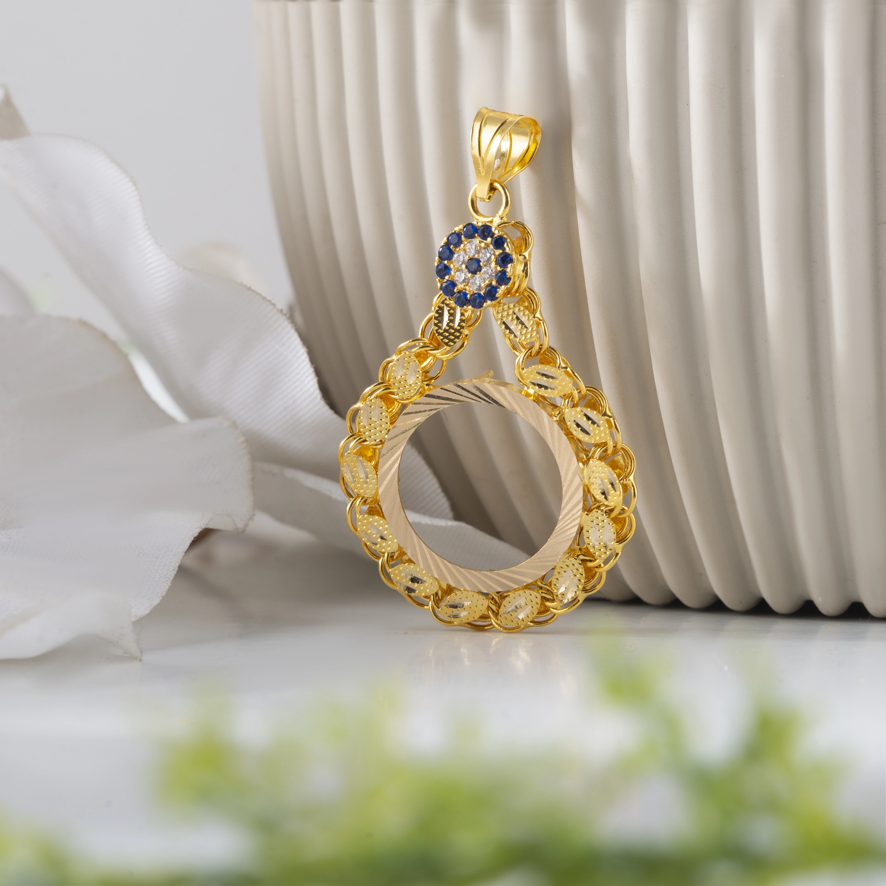 Pullu 14 Ayar Çeyrek Altın Çerçeve