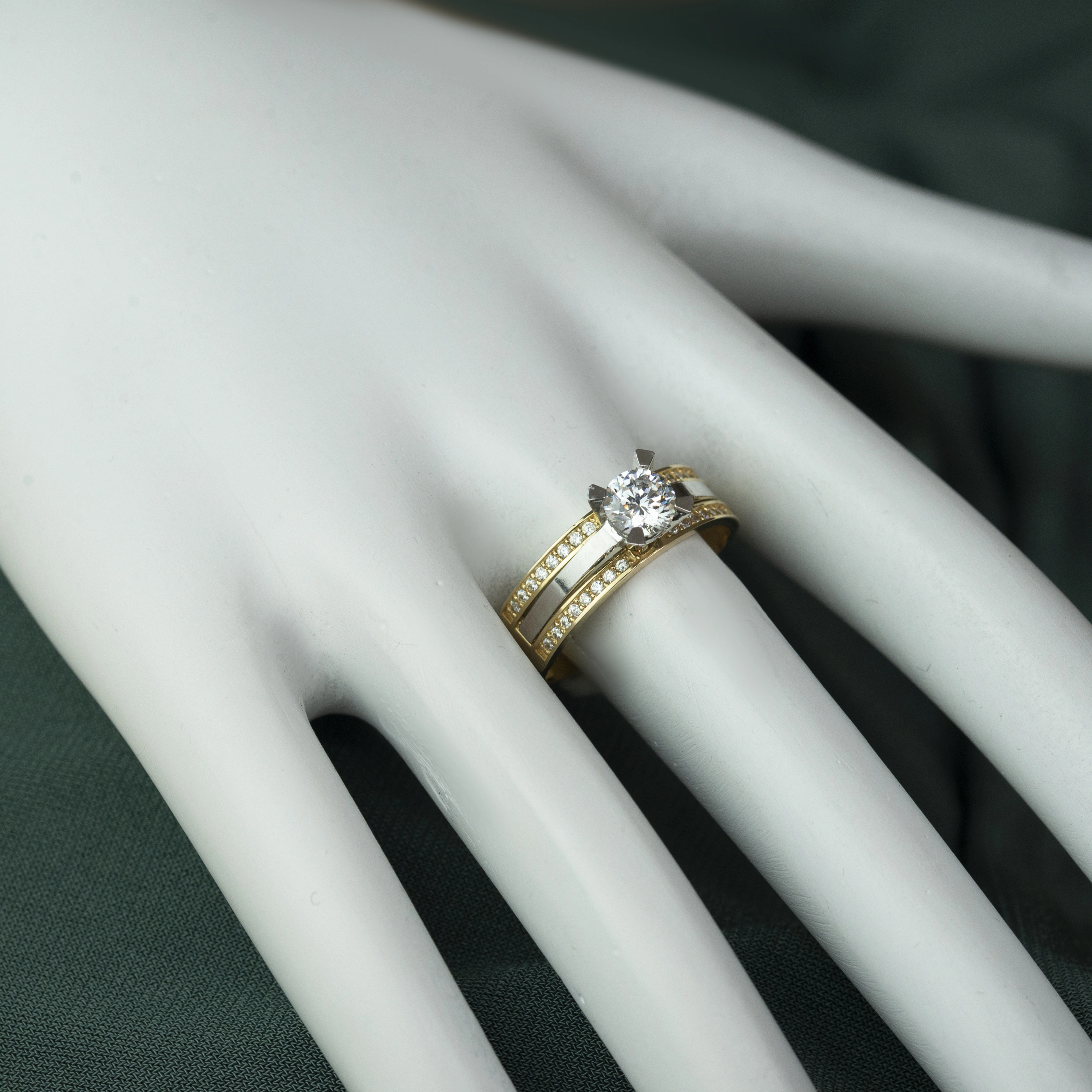 Tamtur Tektaş 14 Ayar Altın Yüzük