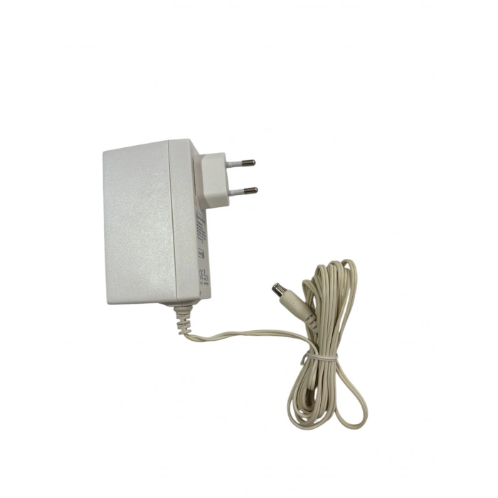 PRİZ TİPİ ADAPTÖR 12V 2.5A