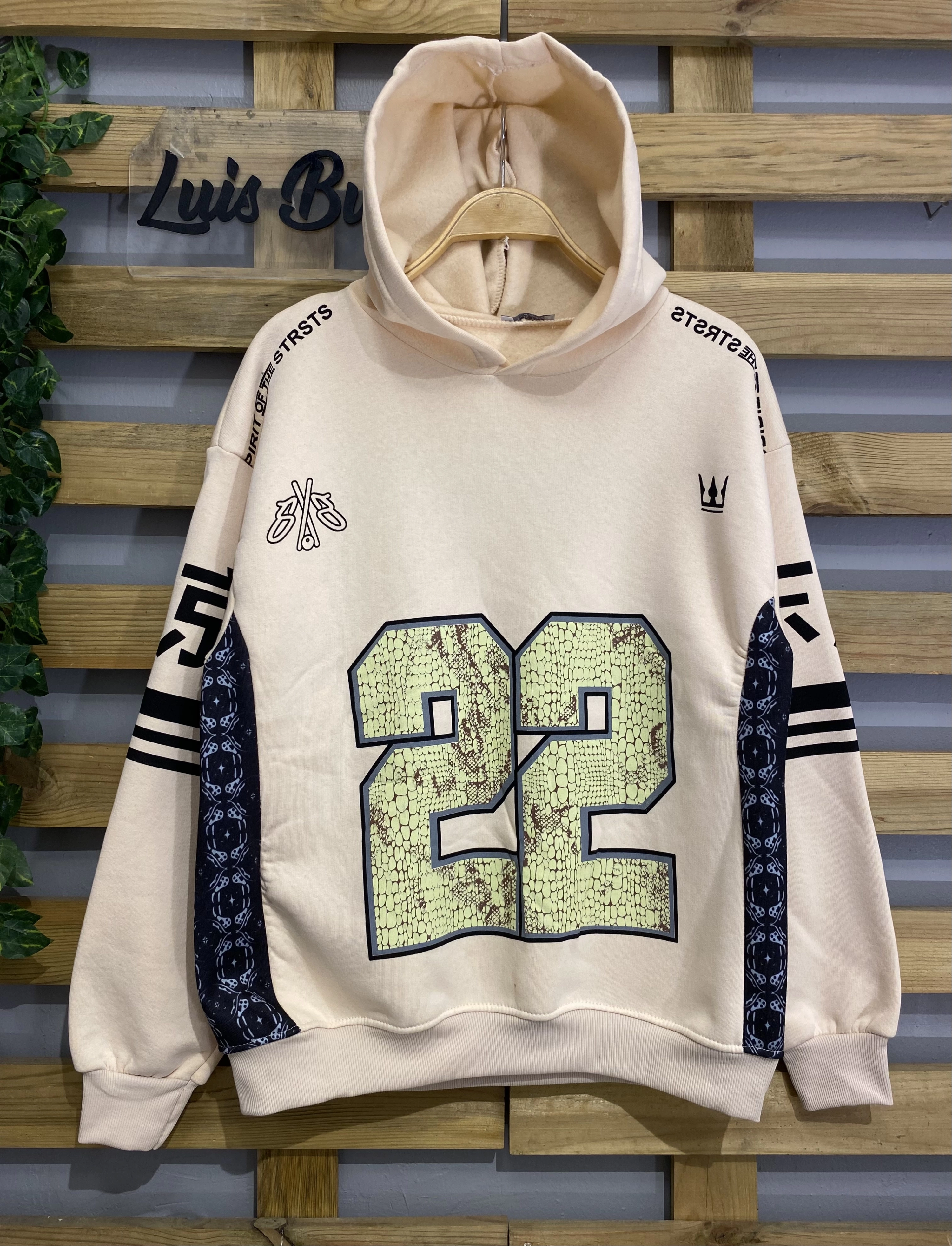 22 Kapüşonlu Unisex Sweatshirt