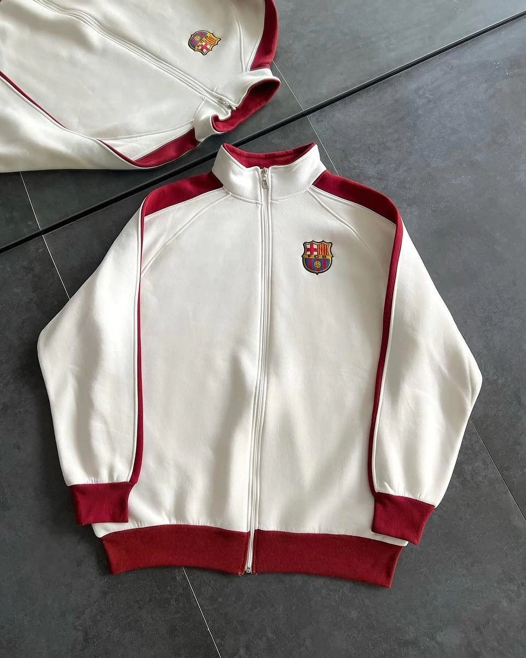 BC Şardonlu Unisex Hırka