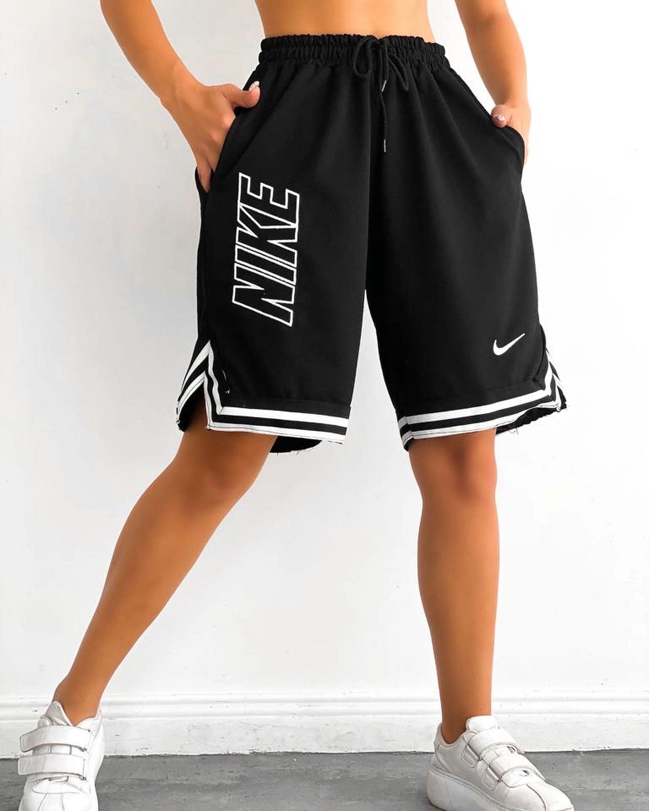 Ribana Detay Nk Unisex Şort