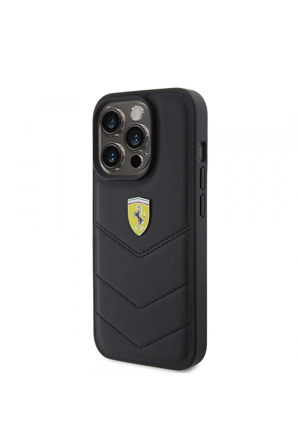 Apple iPhone 15 Pro Kılıf Ferrari Orjinal Lisanslı Deri Dikişli Arka Yüzey Metal Logo Tasarımlı Kapak