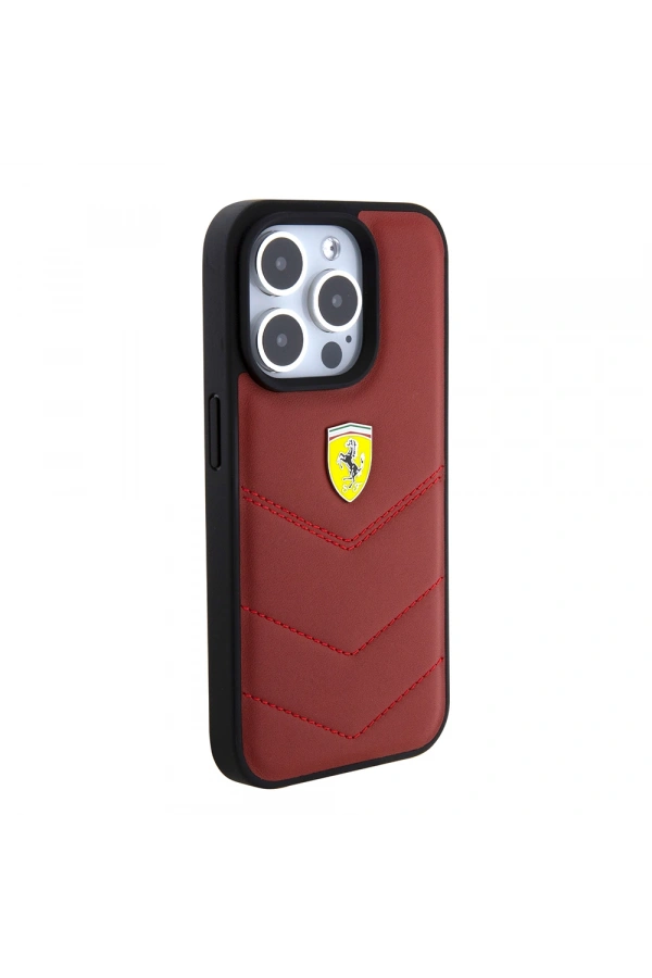 Apple iPhone 15 Pro Kılıf Ferrari Orjinal Lisanslı Deri Dikişli Arka Yüzey Metal Logo Tasarımlı Kapak
