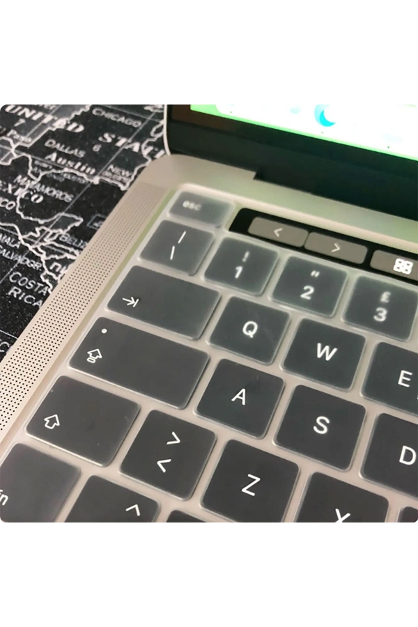 Apple Macbook 13 Pro Touch Bar A1706 Zore Klavye Koruyucu Transparan Buzlu Silikon Ped