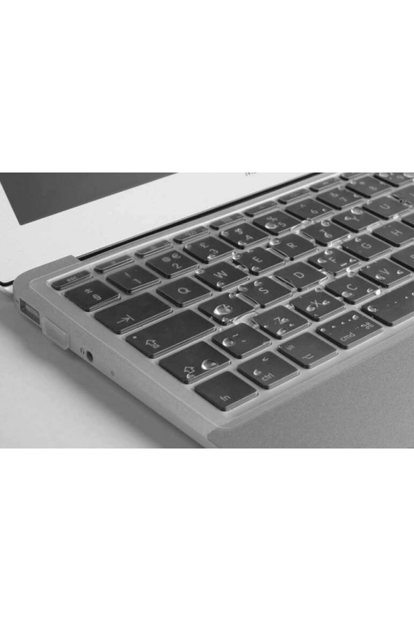Apple Macbook 15.4 Pro A1286 Retina Zore Klavye Koruyucu Şeffaf Silikon Ped