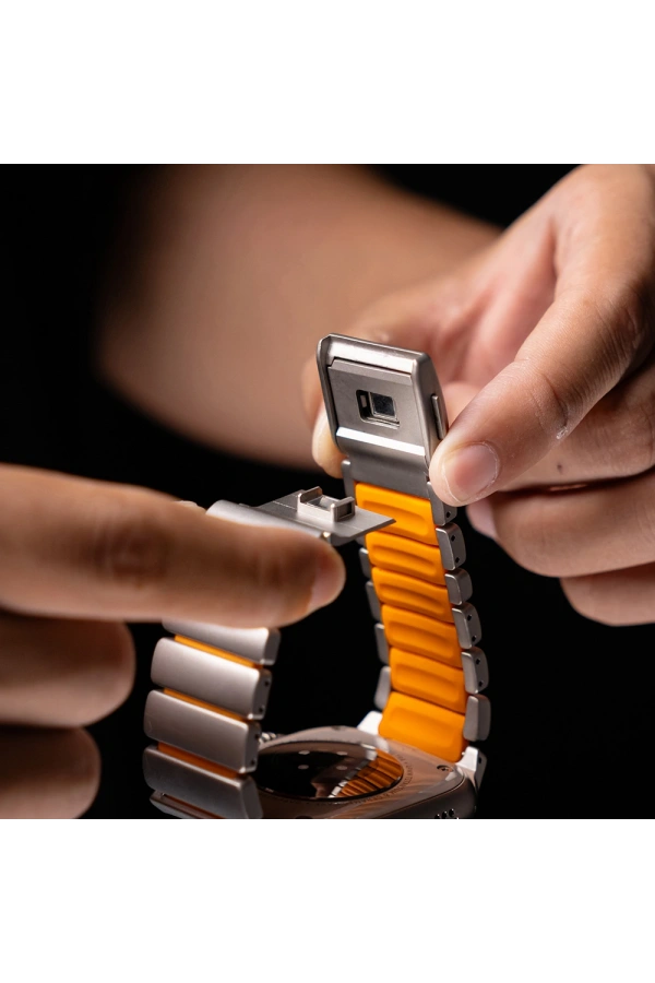 Apple Watch 44mm Zore KRD-149 Metal Silikon Kordon