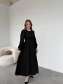 Yanları Büzgülü Etek ve Arkadan Kuşaklı Uzun Siyah Elbise