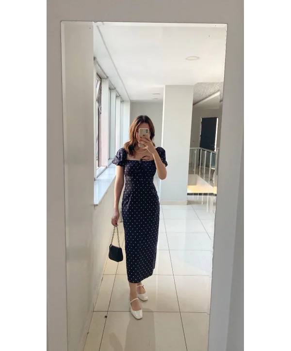 Siyah İpli ve Puantiyeli Balon Kol Elbise