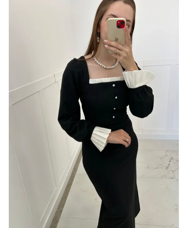 Loya Kol ve Göğüs Detaylı Vintage Elbise