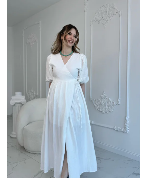 Müslin Kumaş Kuşaklı Uzun Beyaz Elbise