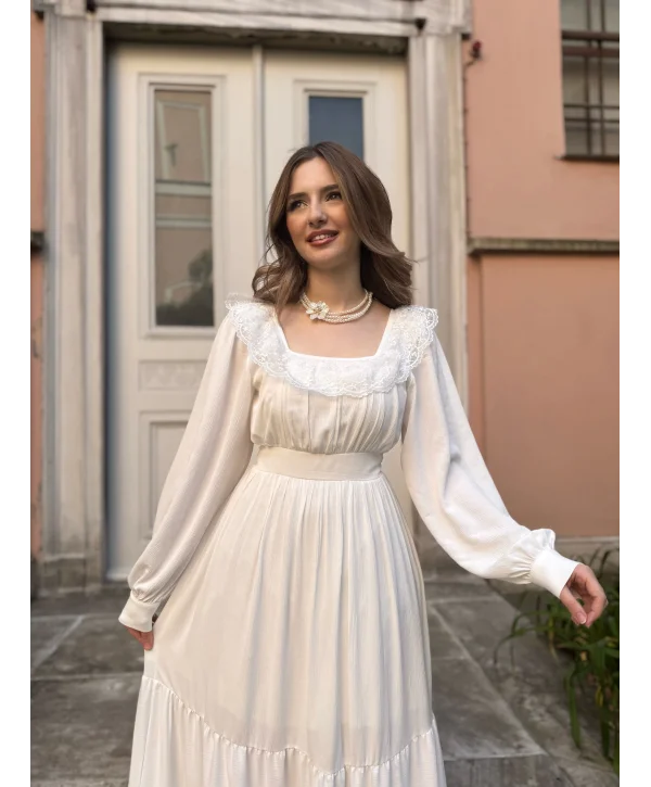 Özel Tasarım Krem Lotus İnci Kolye