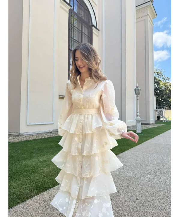 Nakışlı Karolin Kumaş Volanlı Kat Kat Bej Kuşaklı Elbise