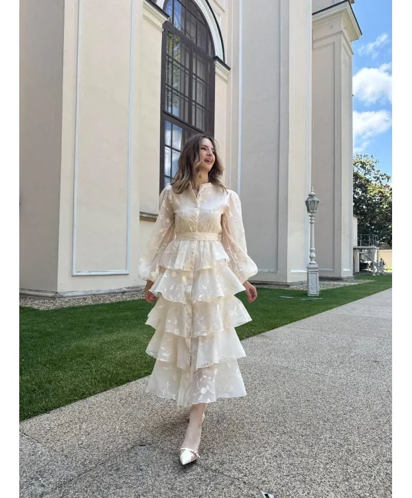 Nakışlı Karolin Kumaş Volanlı Kat Kat Bej Kuşaklı Elbise