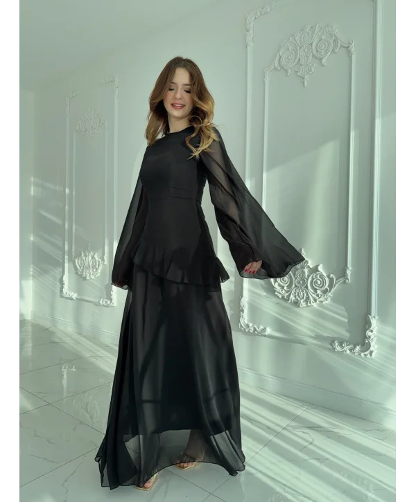 Zarif Şifon Kollu Uzun Siyah Elbise