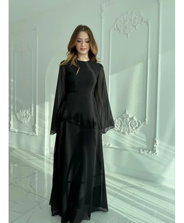Zarif Şifon Kollu Uzun Siyah Elbise