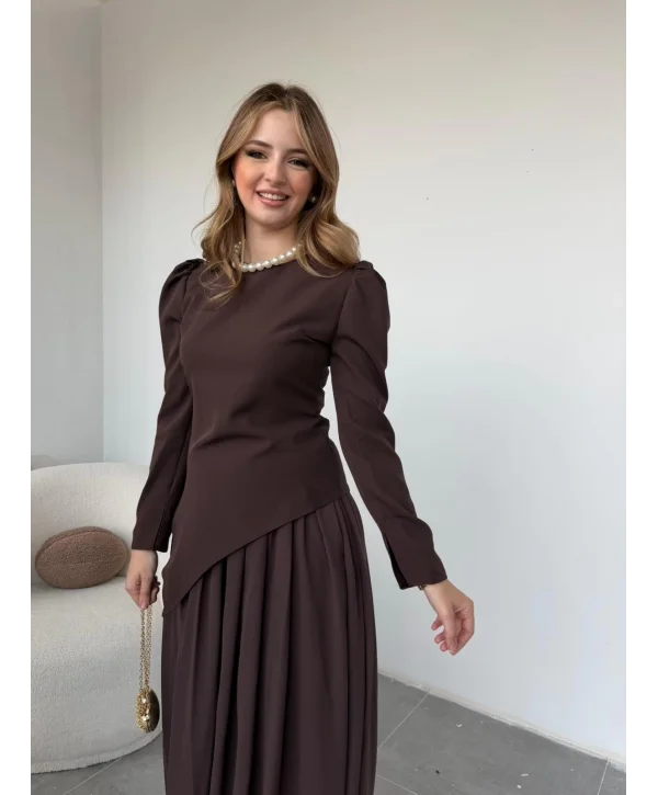 Asimetrik Bluz ve Şifon Etek Kahve Takım