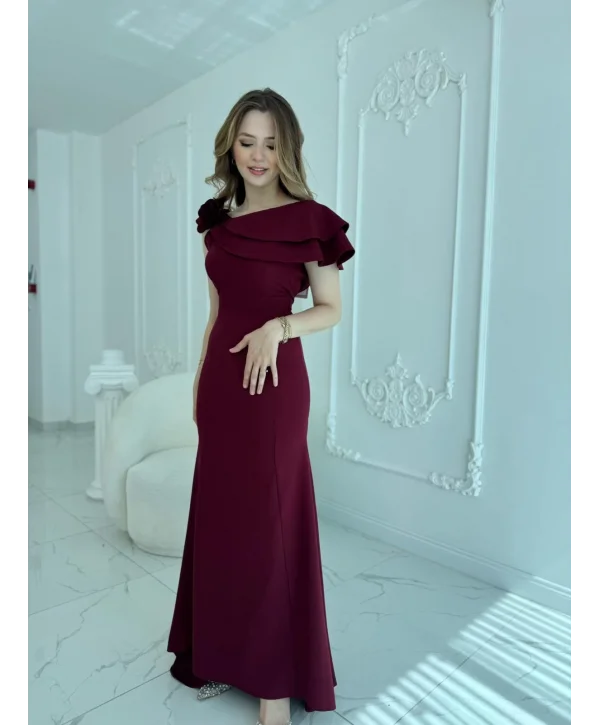 Asimetrik Volan Detaylı Bordo Tek Omuzlu Abiye Elbise
