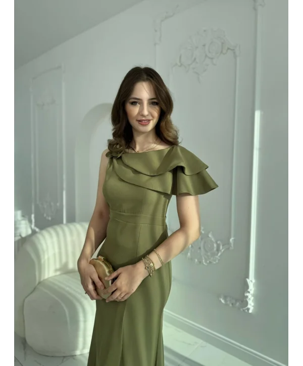 Asimetrik Volan Detaylı Haki Tek Omuzlu Abiye Elbise