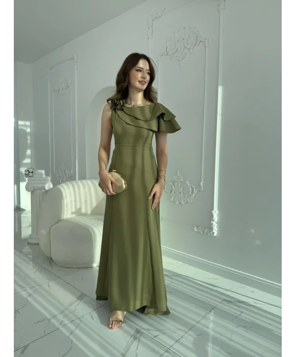 Asimetrik Volan Detaylı Haki Tek Omuzlu Abiye Elbise