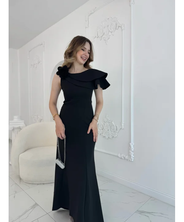 Asimetrik Volan Detaylı Siyah Tek Omuzlu Abiye Elbise