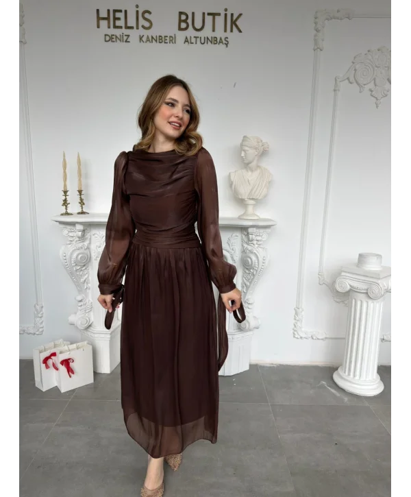 Bağlama Detaylı Simli Işıltılı Kahve Elbise
