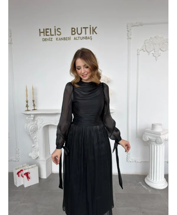 Bağlama Detaylı Simli Işıltılı Siyah Abiye Elbise