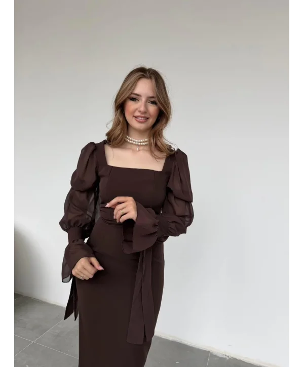 Bağlamalı Kol Tasarımlı Modern Kahve Elbise