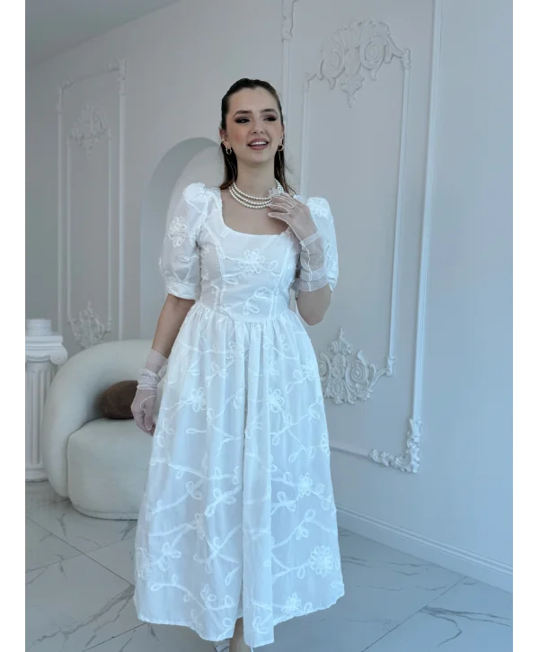 Balon Kollu Brode Elbise Ekru