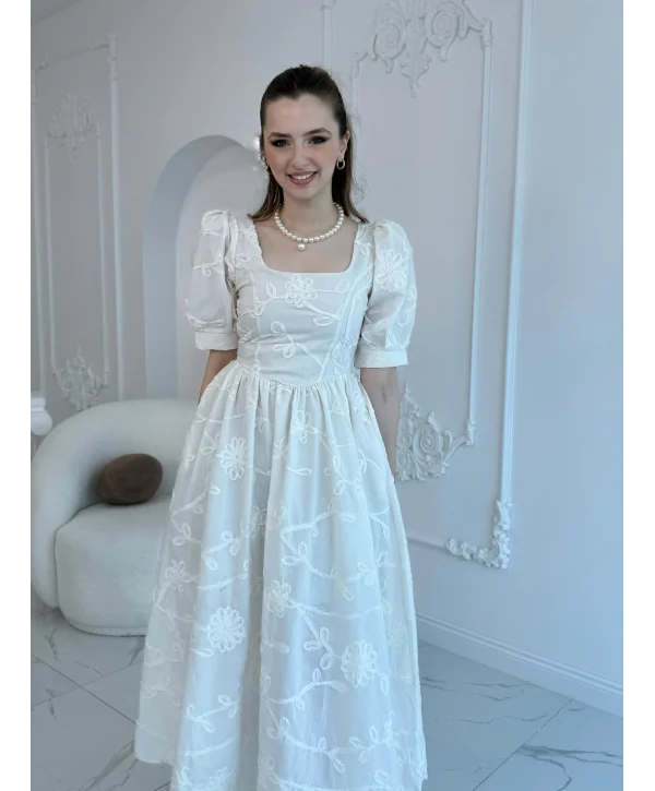 Balon Kollu Brode Elbise Bej