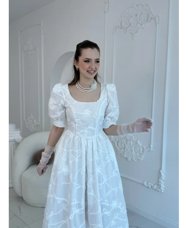 Balon Kollu Brode Elbise Ekru