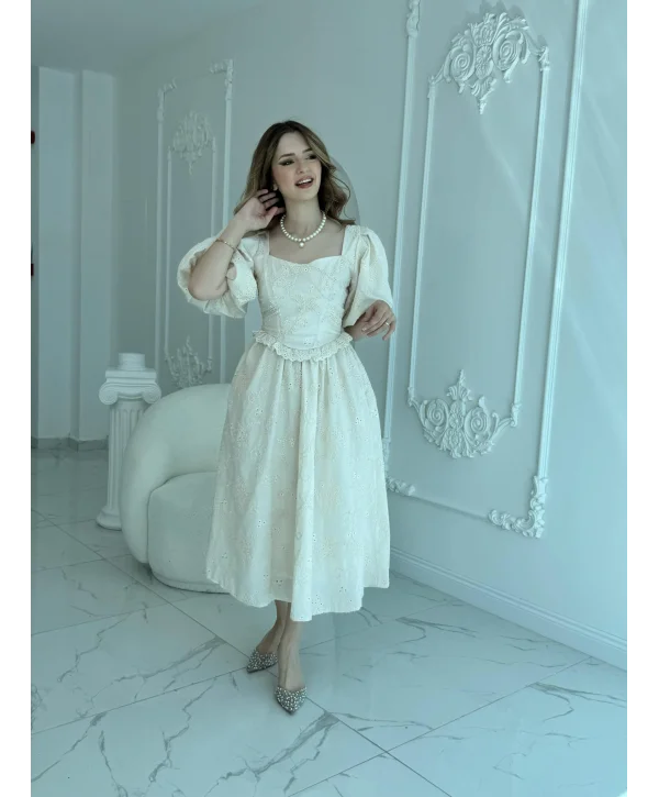 Balon Kollu Dantelli Brode Bej ELBİSE