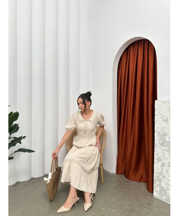 Bebe Yaka Müslin Kumaş Bej Elbise