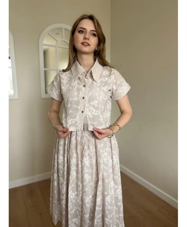 Bej Nakış İşlemeli Etek-Gömlek Takım