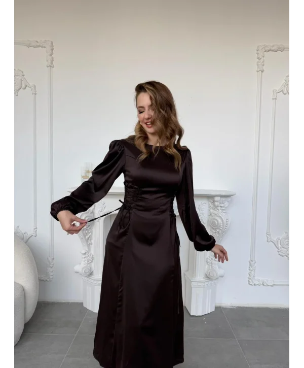 Bel Bağcık Detaylı Kahve Saten Elbise