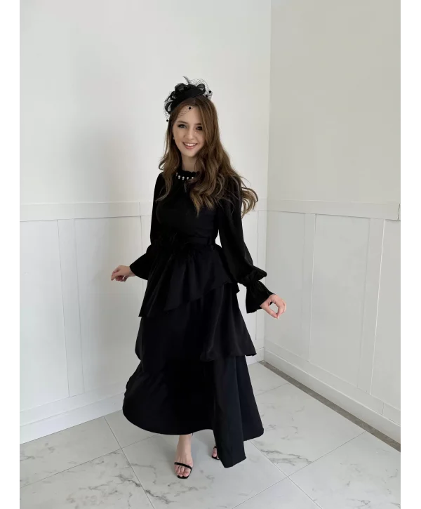 Bel Gül Kemer Detaylı Kat Kat Maxi Boy Elbise