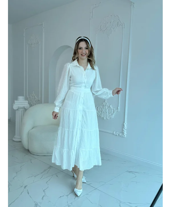 Beyaz Çizgi Desenli Kuşaklı Uzun Elbise