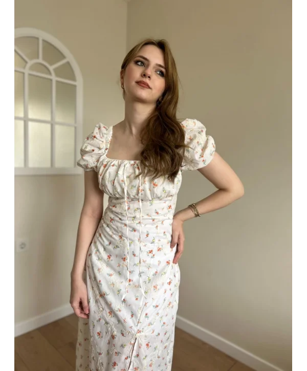 Beyaz Turuncu Minik Çiçek Desenli Elbise