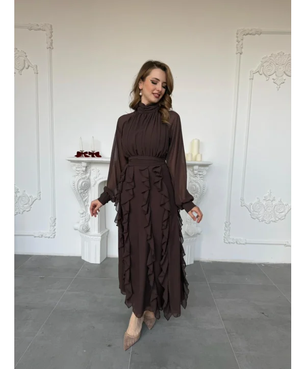 Büzgü Yakalı Eteği Volanlı Beli Kuşaklı Şifon Kahve Elbise