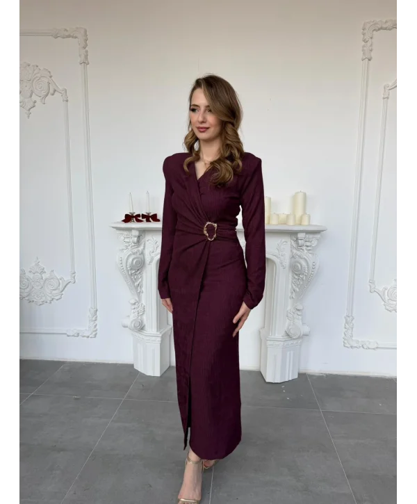 Çapraz Drape Detaylı Gold Tokalı Meloni Kumaş Mürdüm Elbise