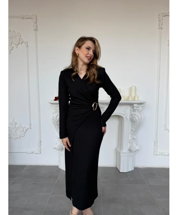 Çapraz Drape Detaylı Gold Tokalı Meloni Kumaş Siyah Elbise