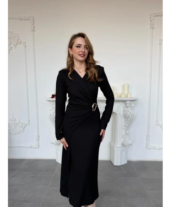 Çapraz Drape Detaylı Gold Tokalı Meloni Kumaş Siyah Elbise